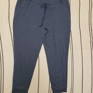 Champion women’s Striped  elite  pants size XXL